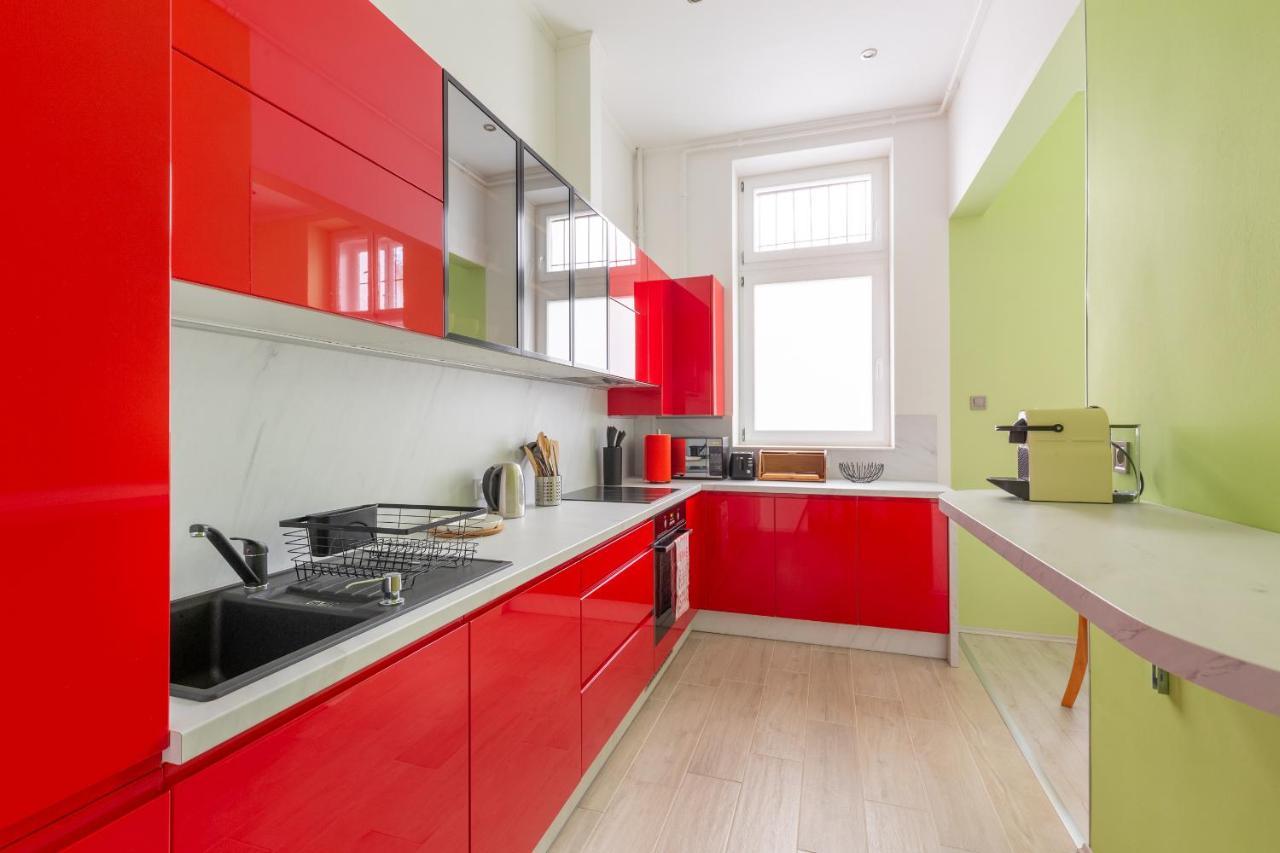 F24 Ferenc Apartment Budapest Luaran gambar